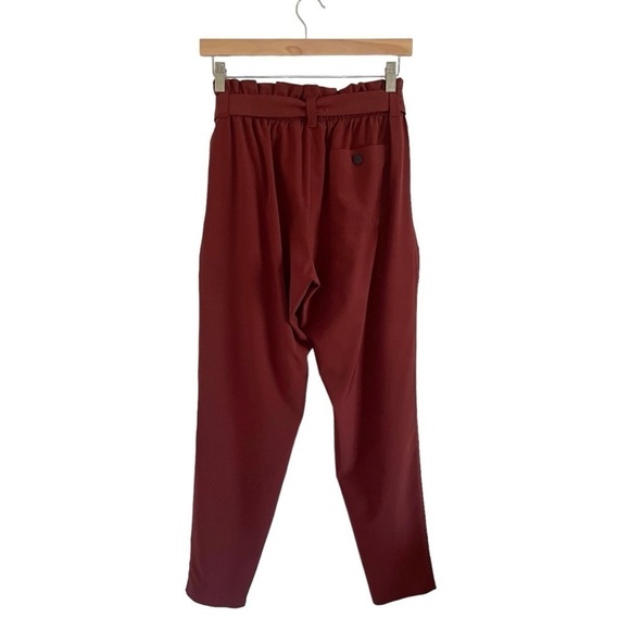 Athleta Skyline Featherweight Belted Paper Bag Tapered Pant Dried Cinnamon 4 - Picture 6 of 14